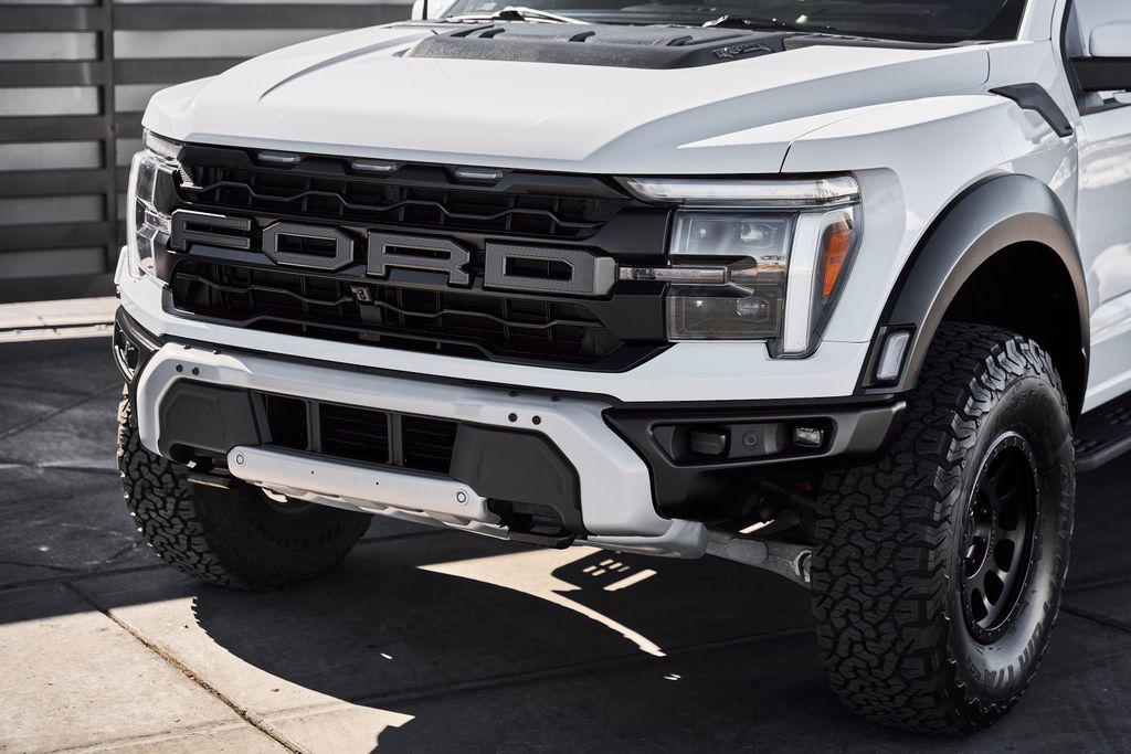 FORD F-150 RAPTOR - 6