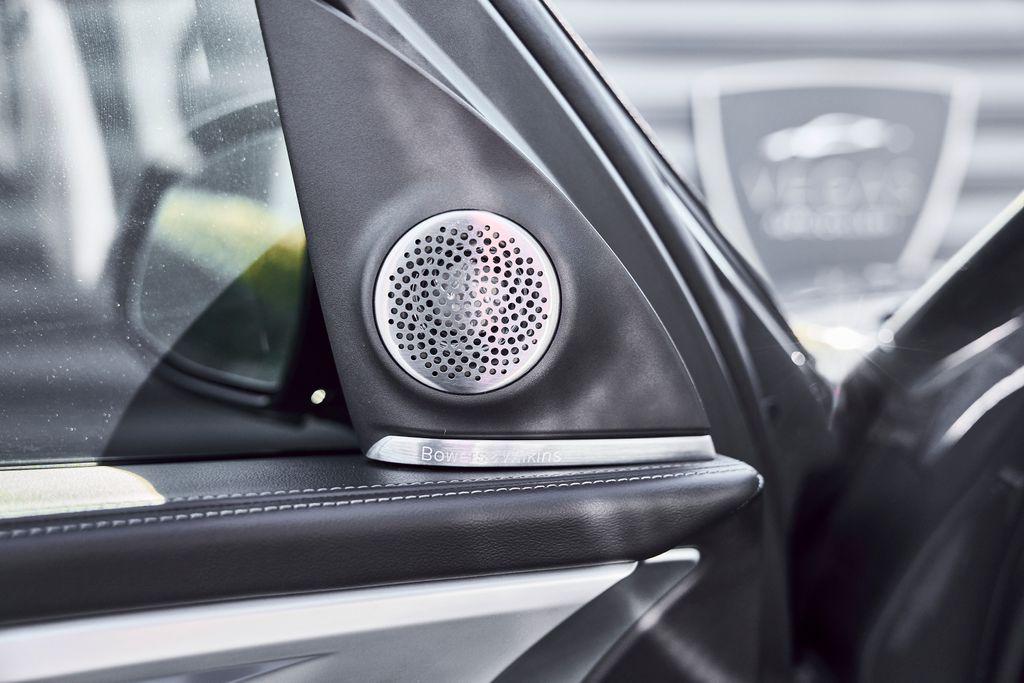 صورة مصغرة 39 لـ 2026 BMW XM LABEL