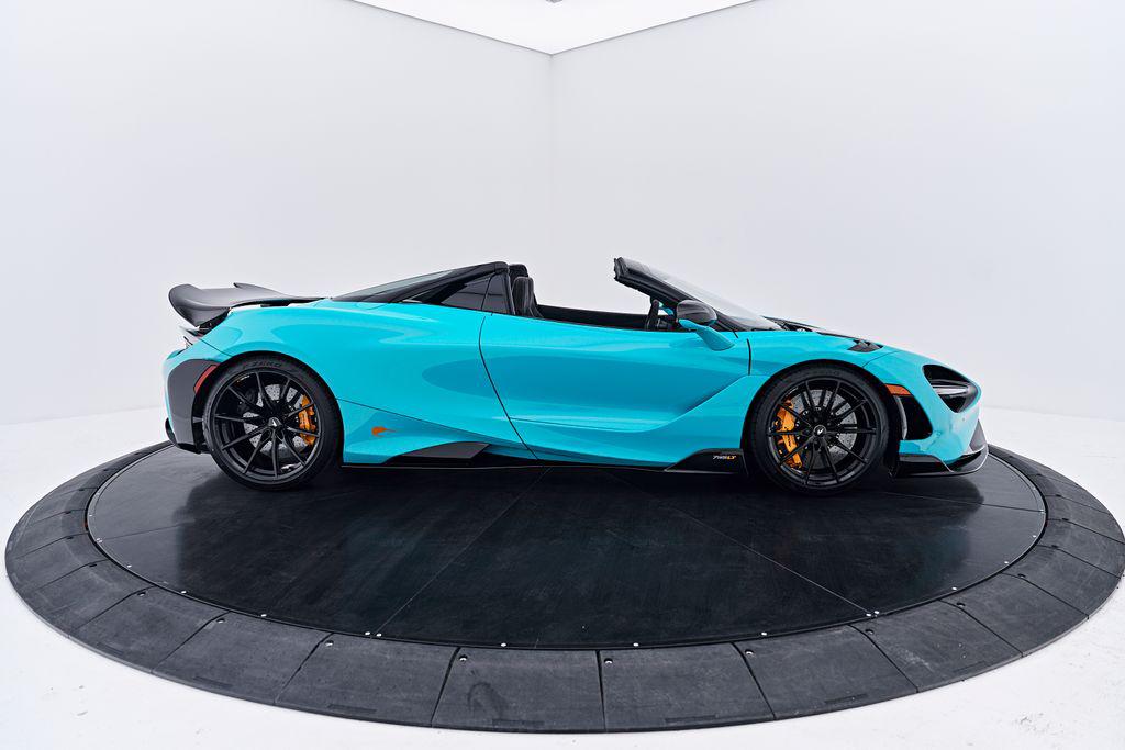 صورة مصغرة 31 لـ 2022 Mclaren 765LT SPIDER