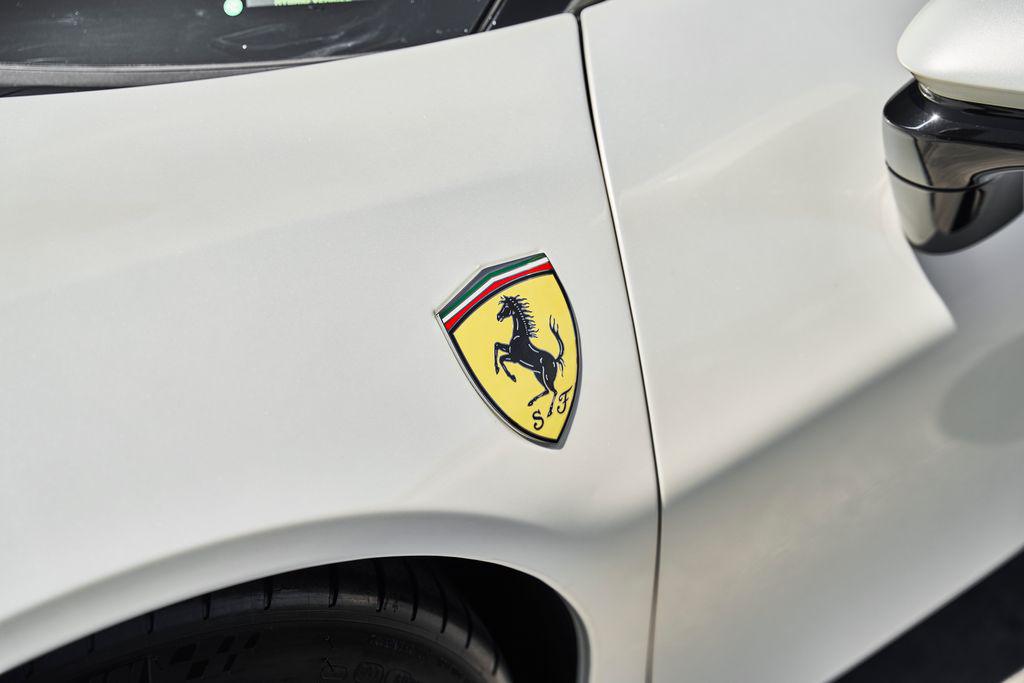 2022 Ferrari SF90 SPIDER BASE 照片 10