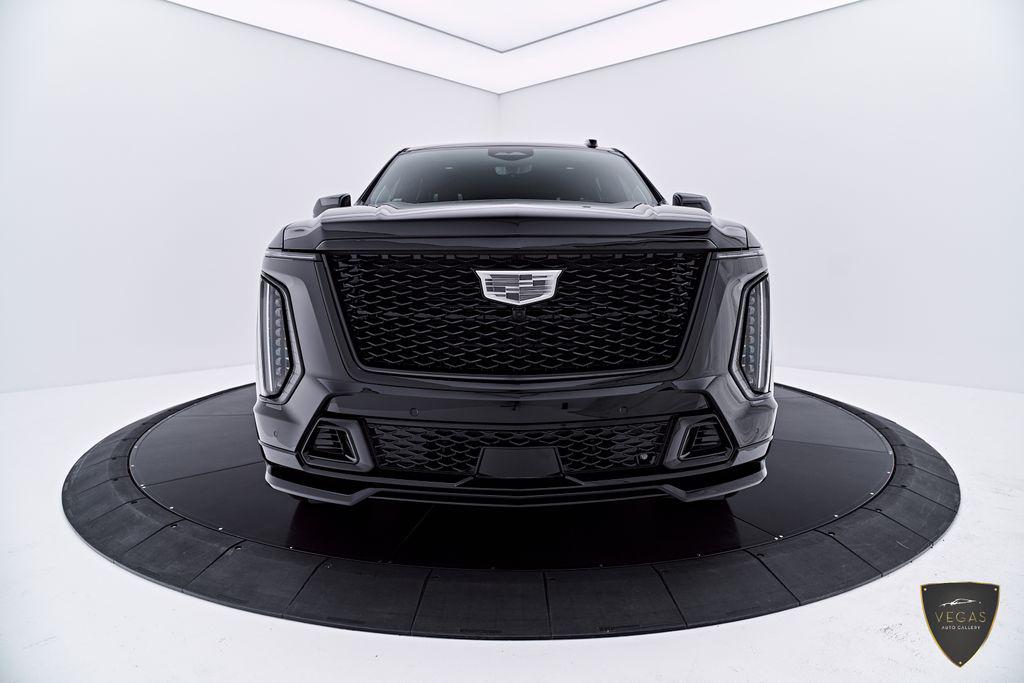 2026 Cadillac ESCALADE V-SERIES 缩略图 17