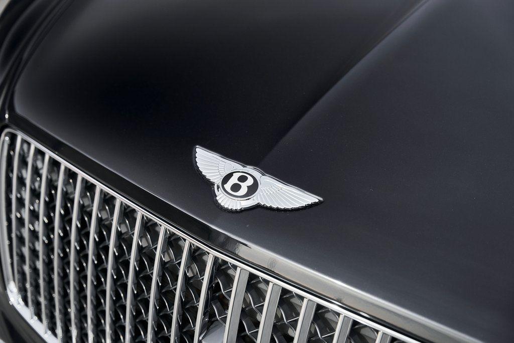 2023 Bentley BENTAYGA AZURE — фото 8