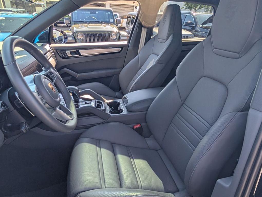 PORSCHE CAYENNE - 10