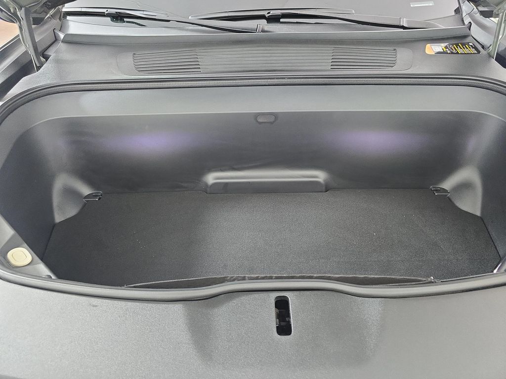 2023 Rivian R1S LAUNCH EDITION — миниатюра 14