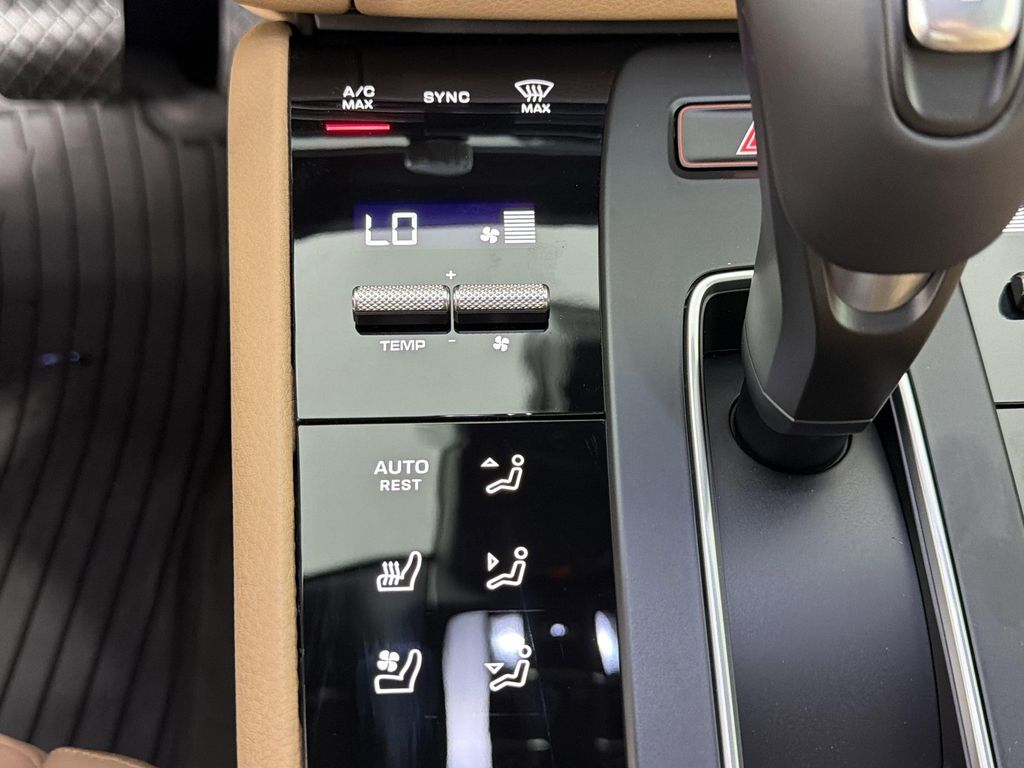 صورة مصغرة 26 لـ 2026 Porsche MACAN