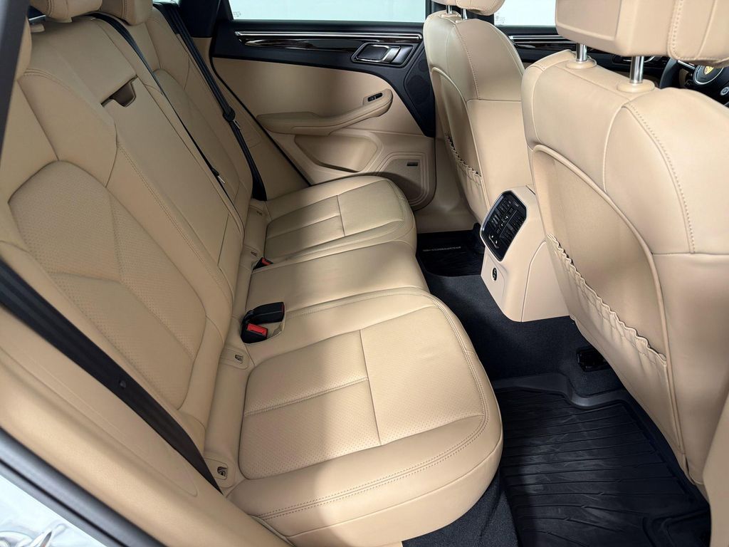 صورة مصغرة 29 لـ 2026 Porsche MACAN