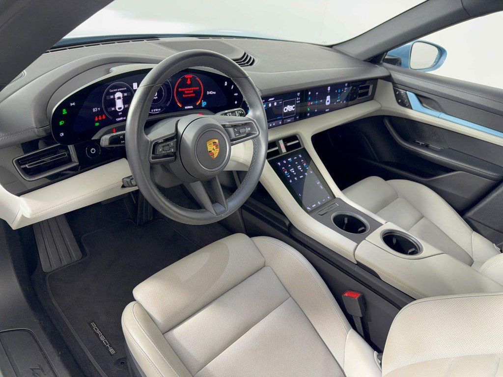 2022 Porsche TAYCAN 4 — фото 4