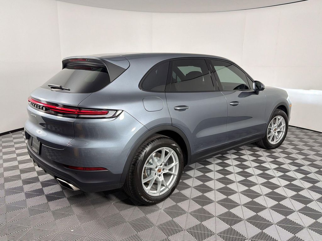 PORSCHE CAYENNE - 9