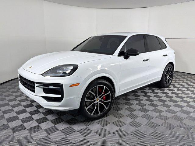2024 Porsche Cayenne