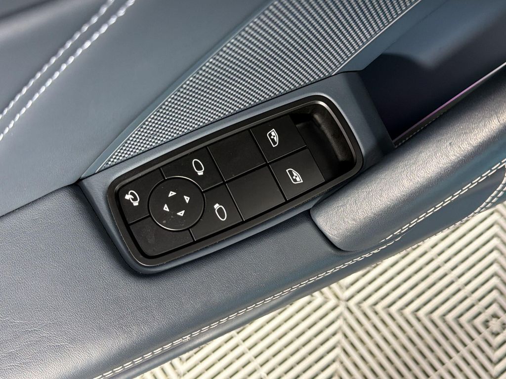 صورة مصغرة 14 لـ 2024 Porsche 911 TARGA 4 GTS