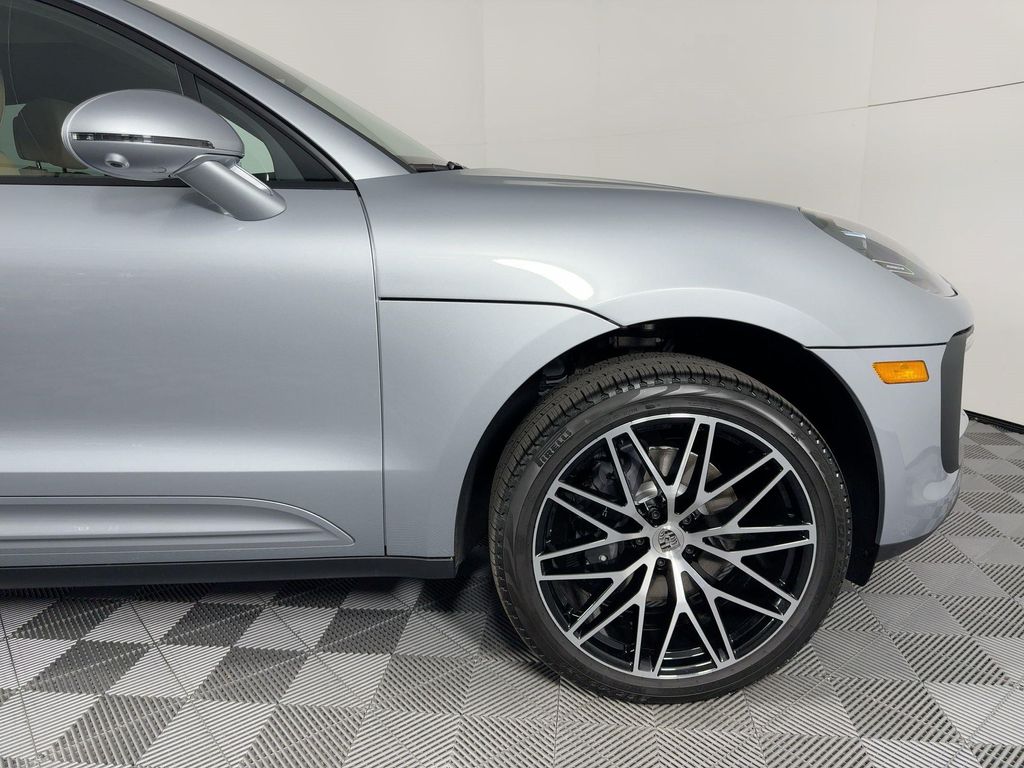 صورة مصغرة 12 لـ 2026 Porsche MACAN