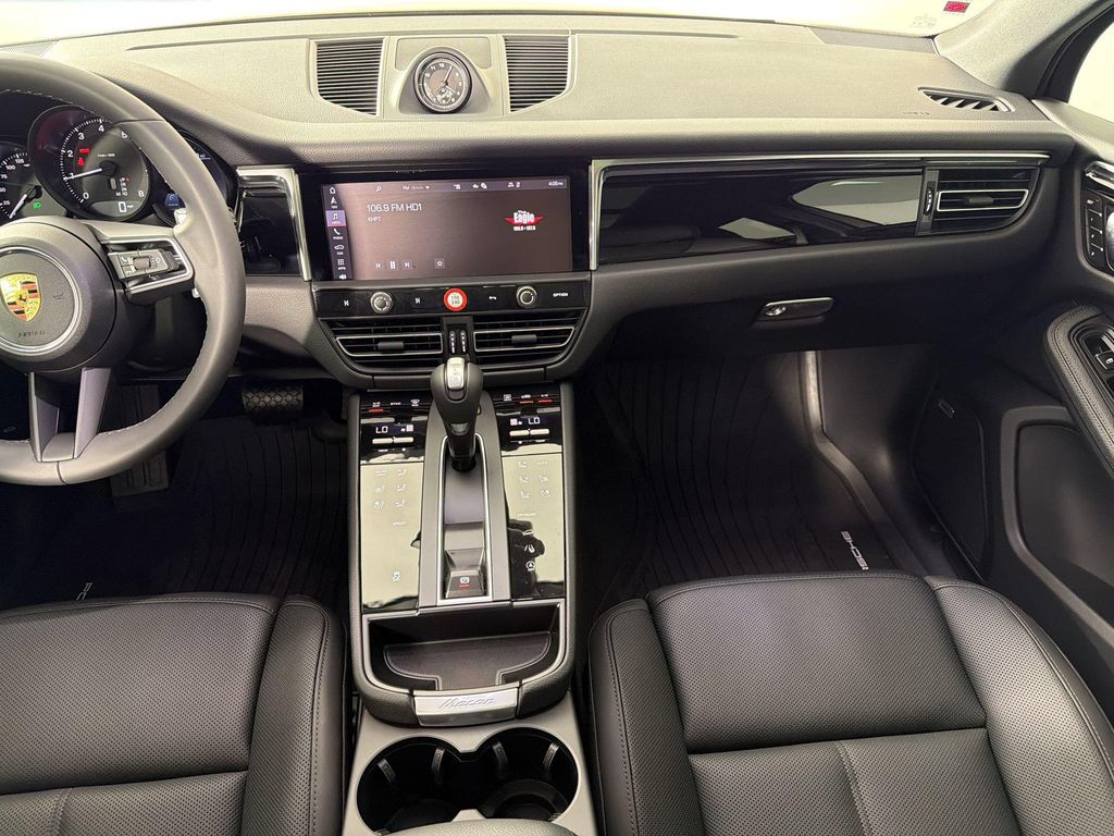 2026 Porsche MACAN 缩略图 28