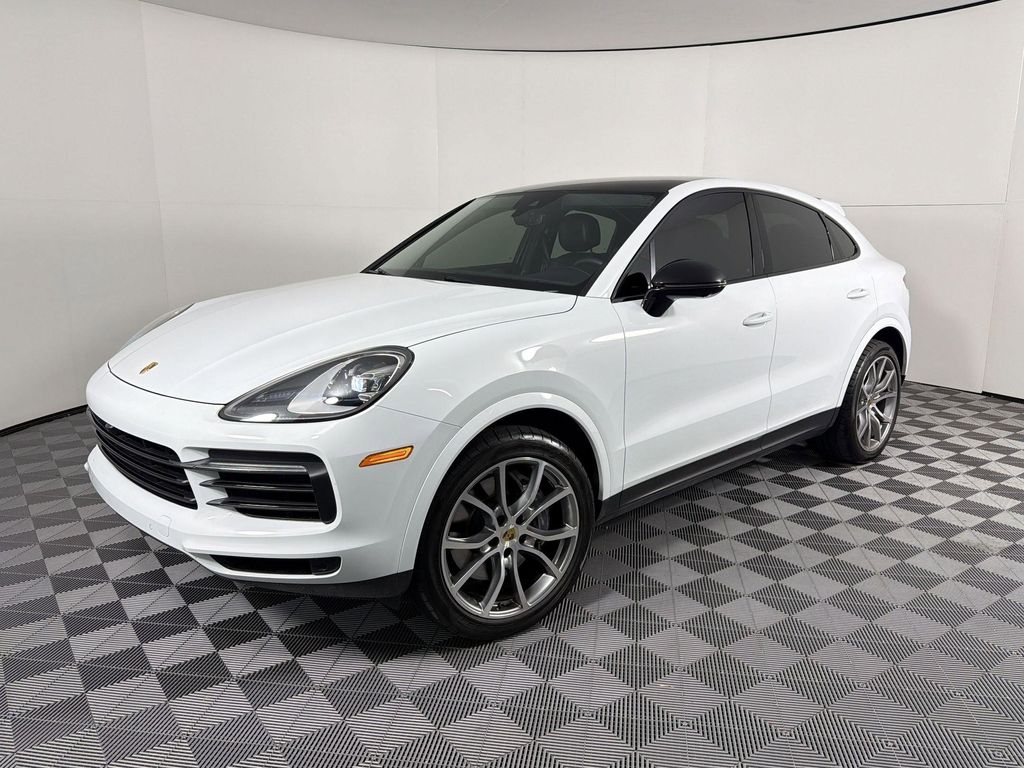 صورة 1 لـ 2021 Porsche CAYENNE