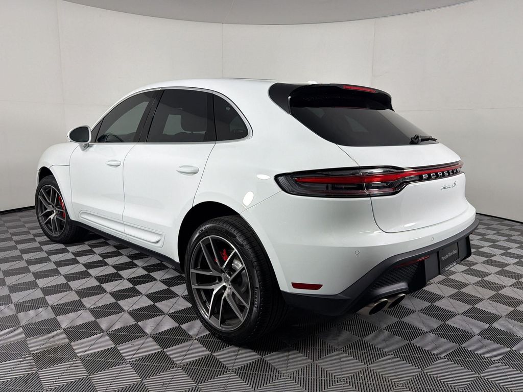 صورة 3 لـ 2026 Porsche MACAN
