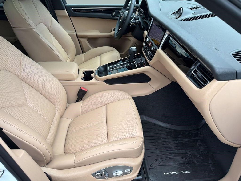 صورة مصغرة 25 لـ 2026 Porsche MACAN