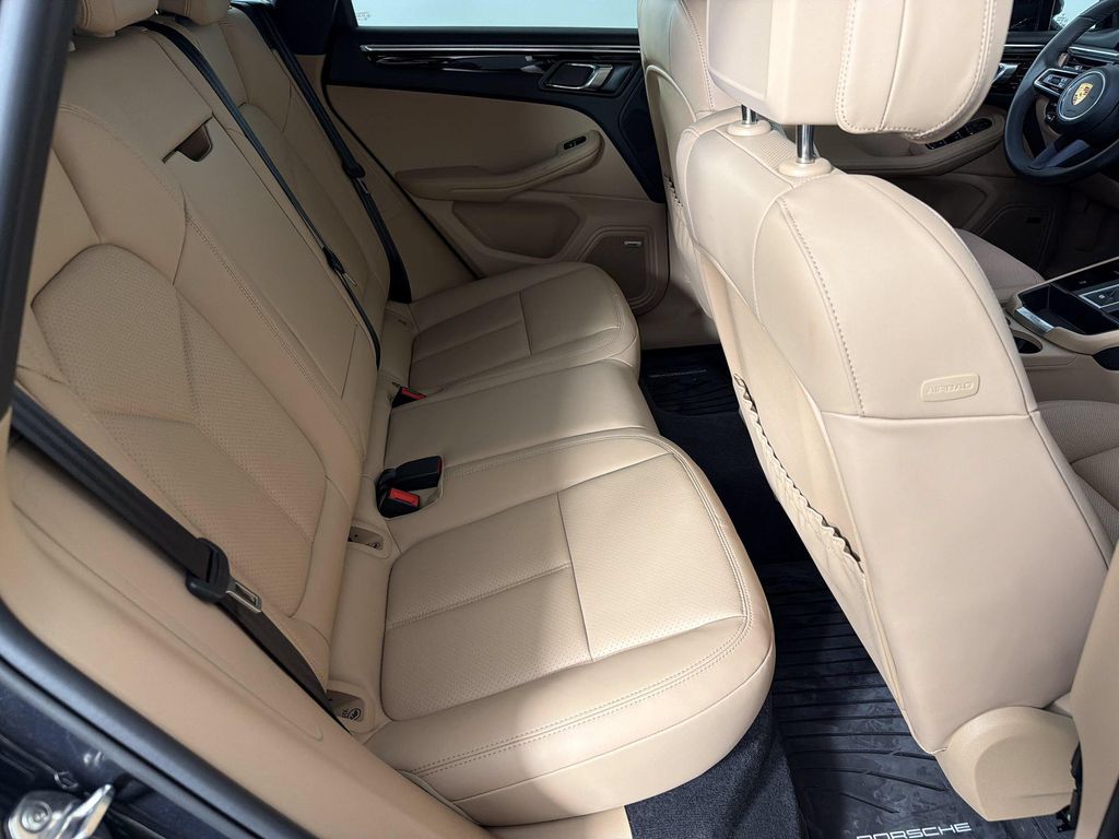 2026 Porsche MACAN 缩略图 29