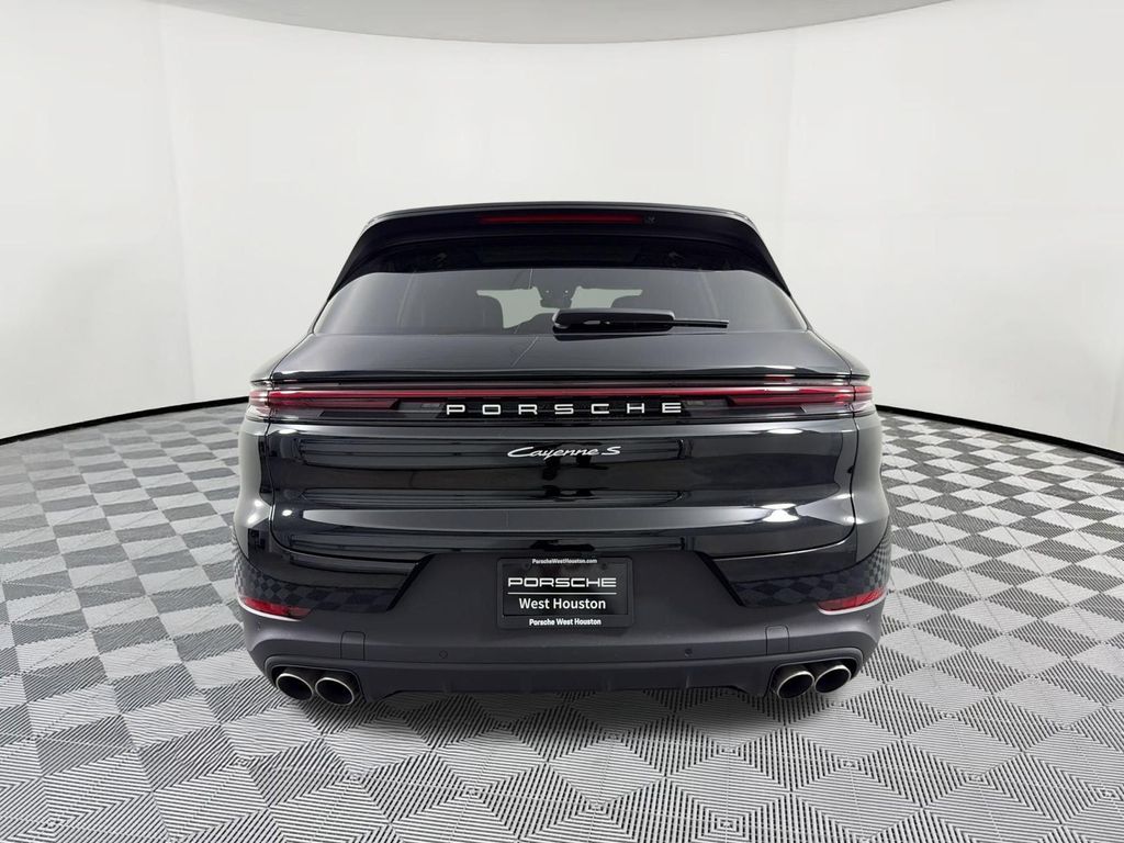 2026 Porsche CAYENNE S 照片 10