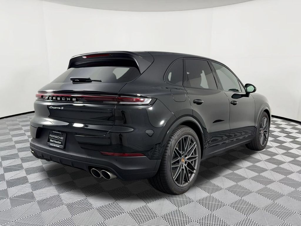 2026 Porsche CAYENNE S 照片 9