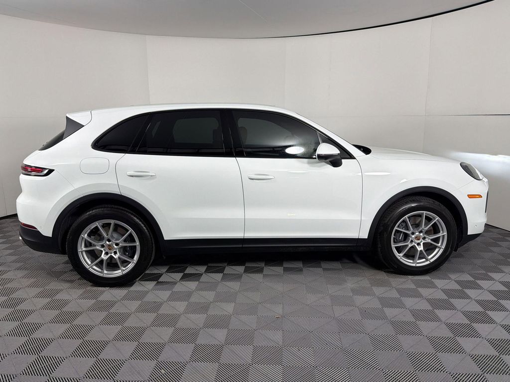 PORSCHE CAYENNE - 8