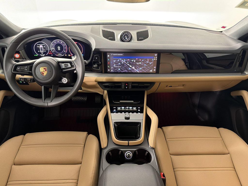 2026 Porsche CAYENNE thumbnail 17