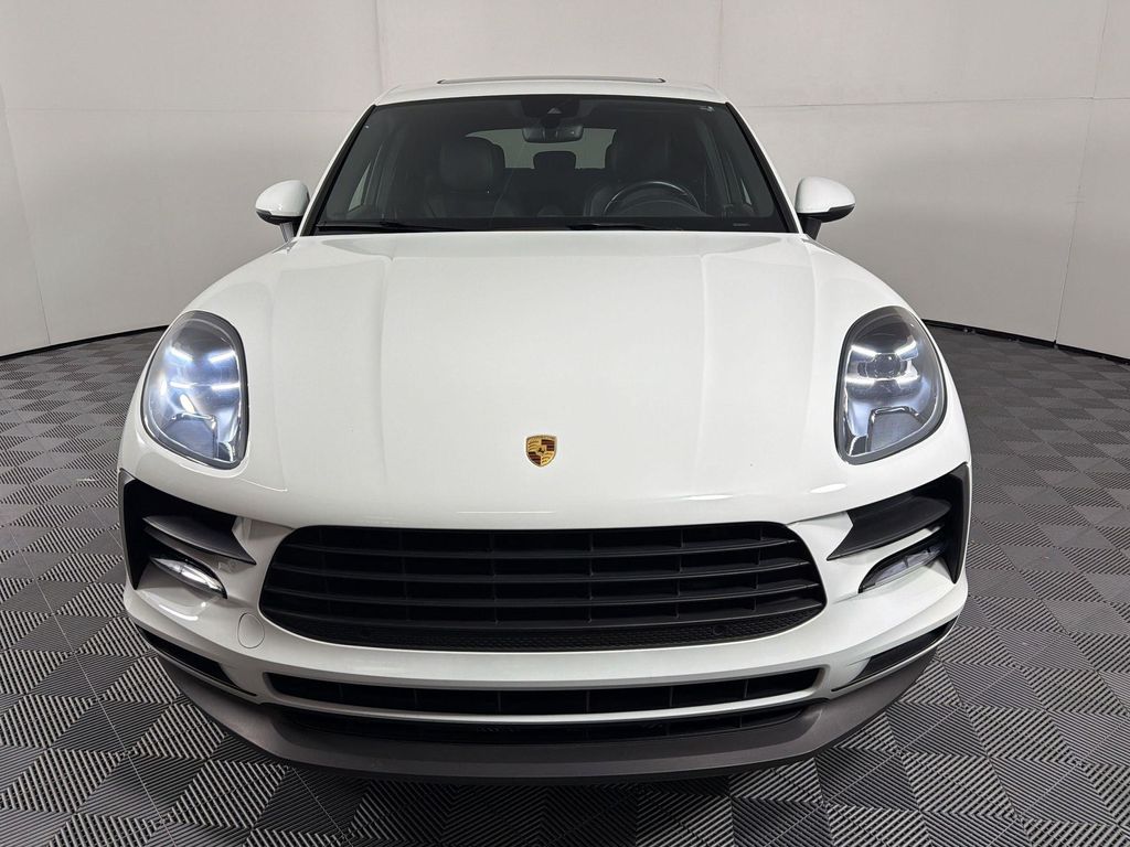 صورة 6 لـ 2021 Porsche MACAN