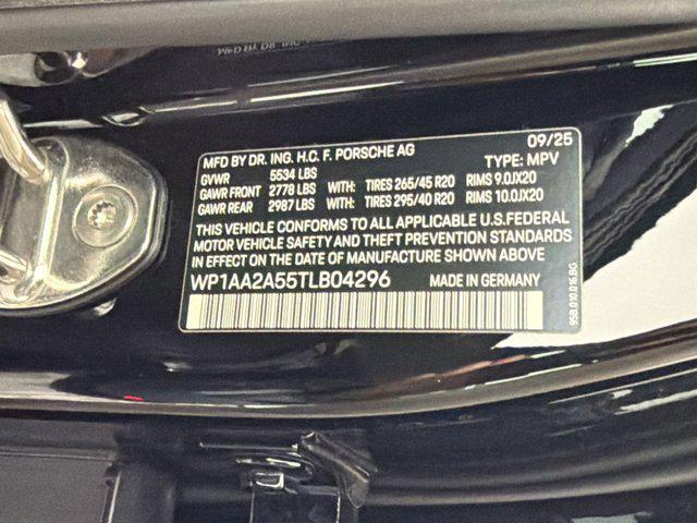2026 Porsche MACAN — миниатюра 21
