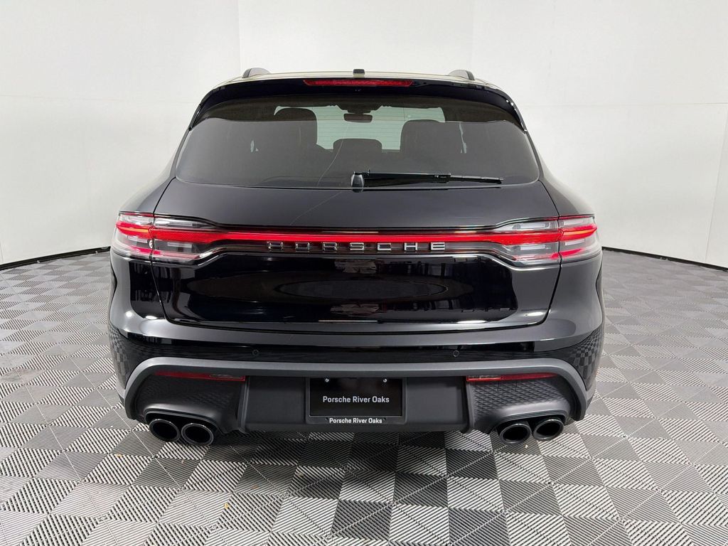 2026 Porsche MACAN — миниатюра 10