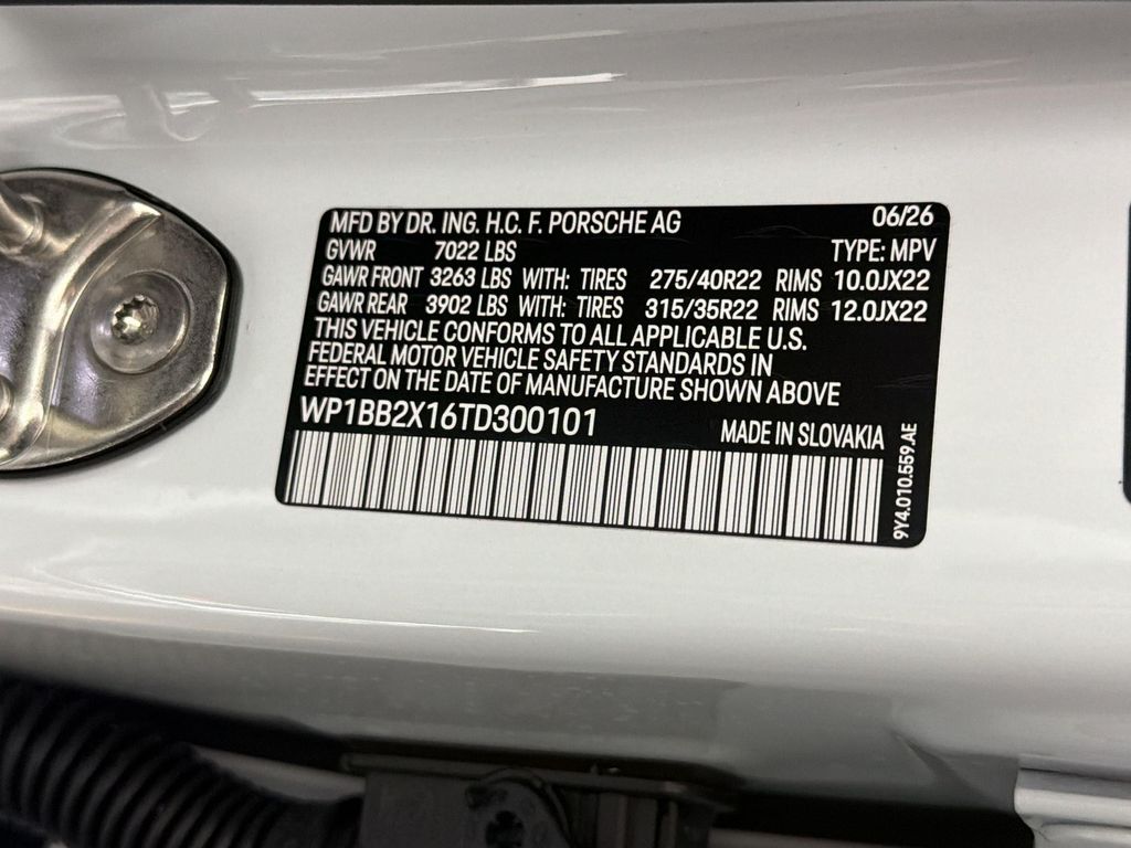 2026 Porsche CAYENNE S — миниатюра 26