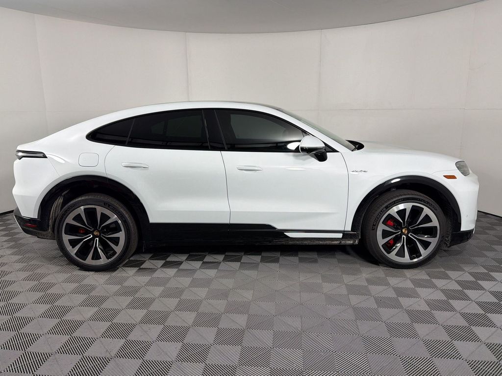 2026 Porsche CAYENNE S — миниатюра 8