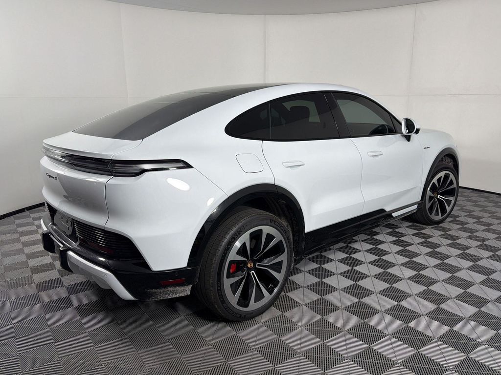 2026 Porsche CAYENNE S — миниатюра 9