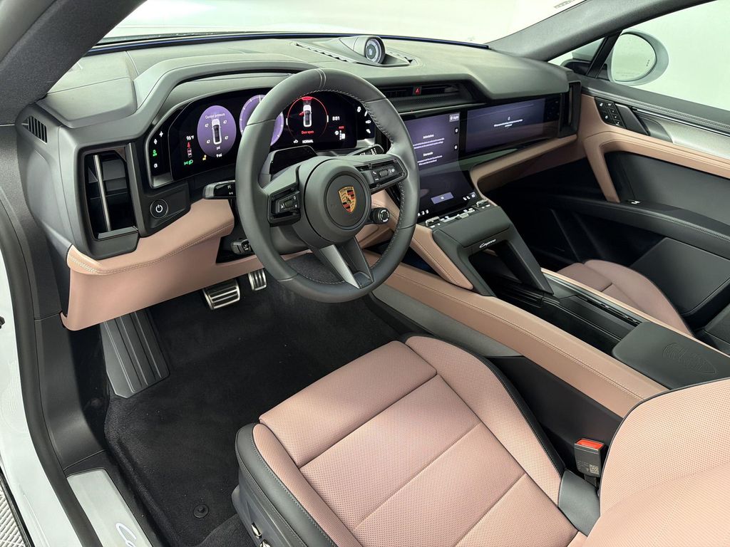 2026 Porsche CAYENNE S — миниатюра 4