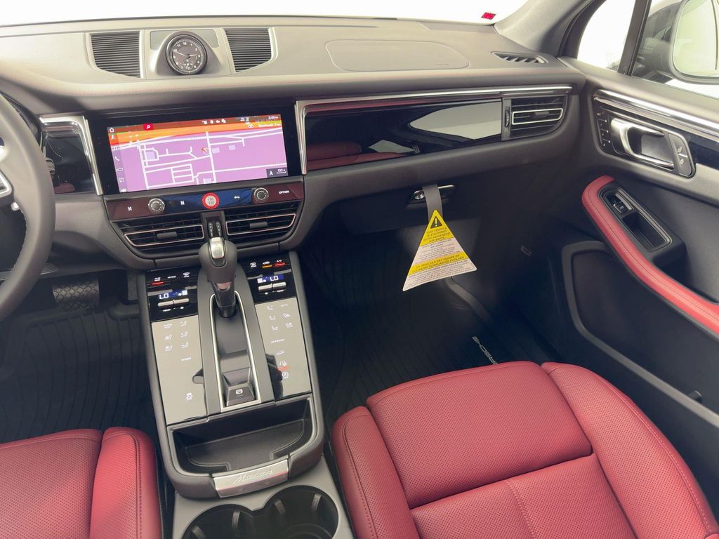 صورة مصغرة 28 لـ 2026 Porsche MACAN
