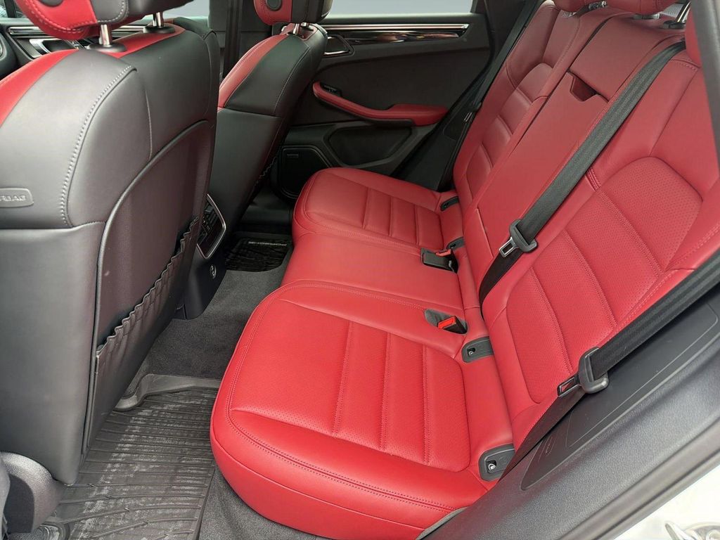 صورة مصغرة 24 لـ 2026 Porsche MACAN T