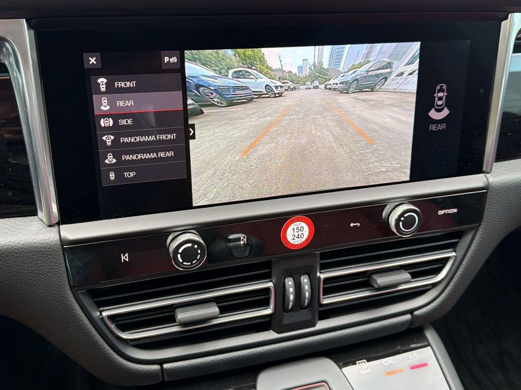 صورة مصغرة 21 لـ 2026 Porsche MACAN T