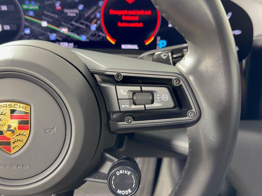 صورة مصغرة 19 لـ 2020 Porsche TAYCAN TAYCAN 4S