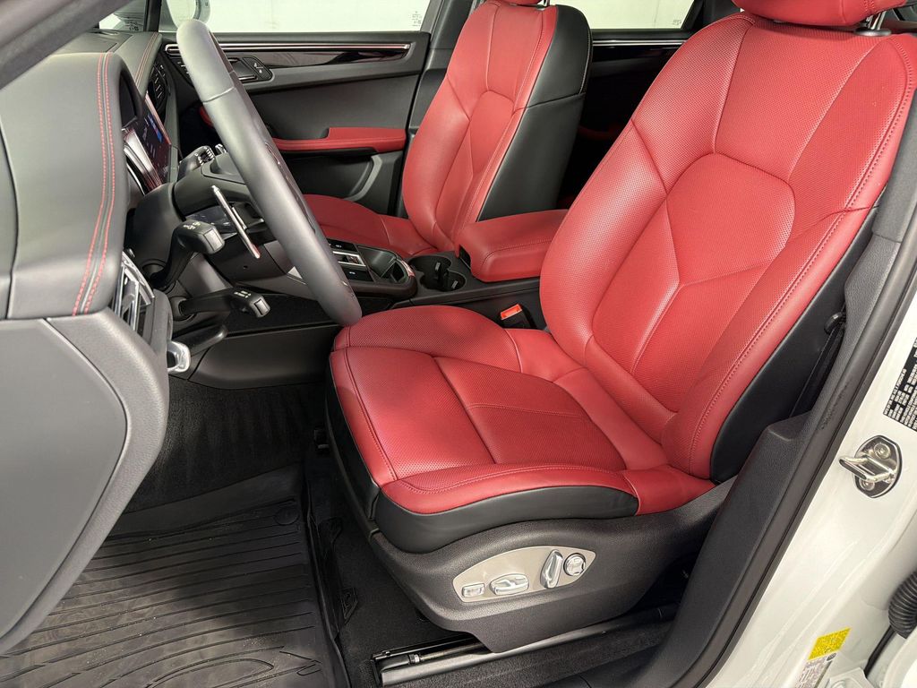 2026 Porsche MACAN 照片 5