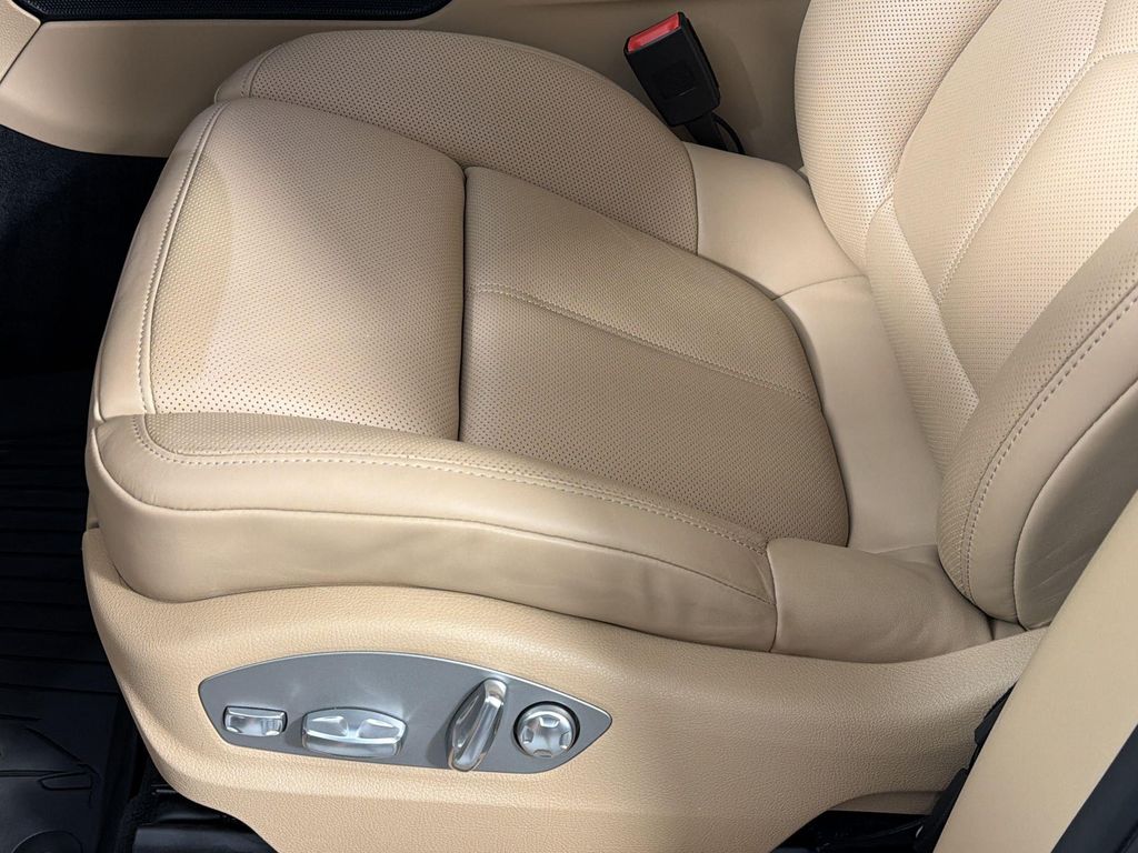 صورة مصغرة 13 لـ 2026 Porsche MACAN