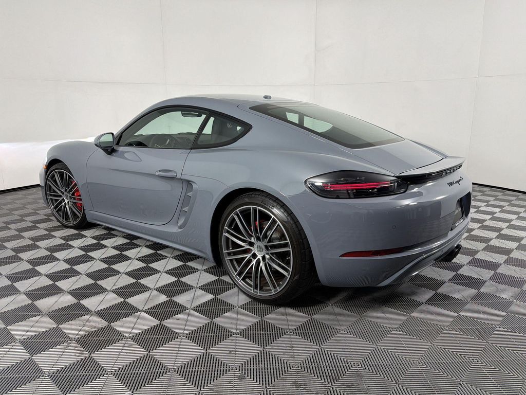 2024 Porsche 718 CAYMAN S — фото 3