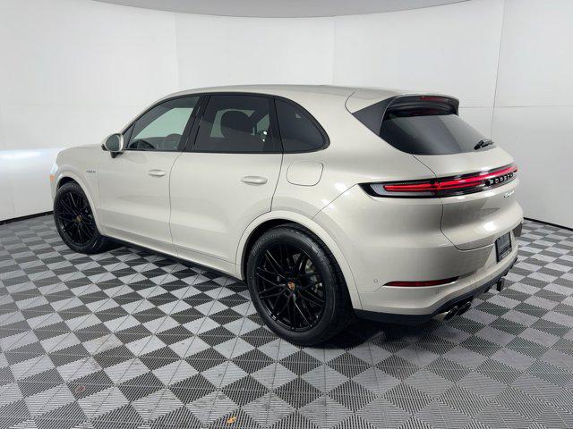 PORSCHE CAYENNE - 3