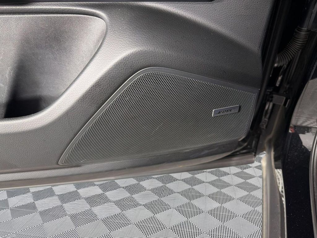 2024 Porsche CAYENNE 缩略图 27