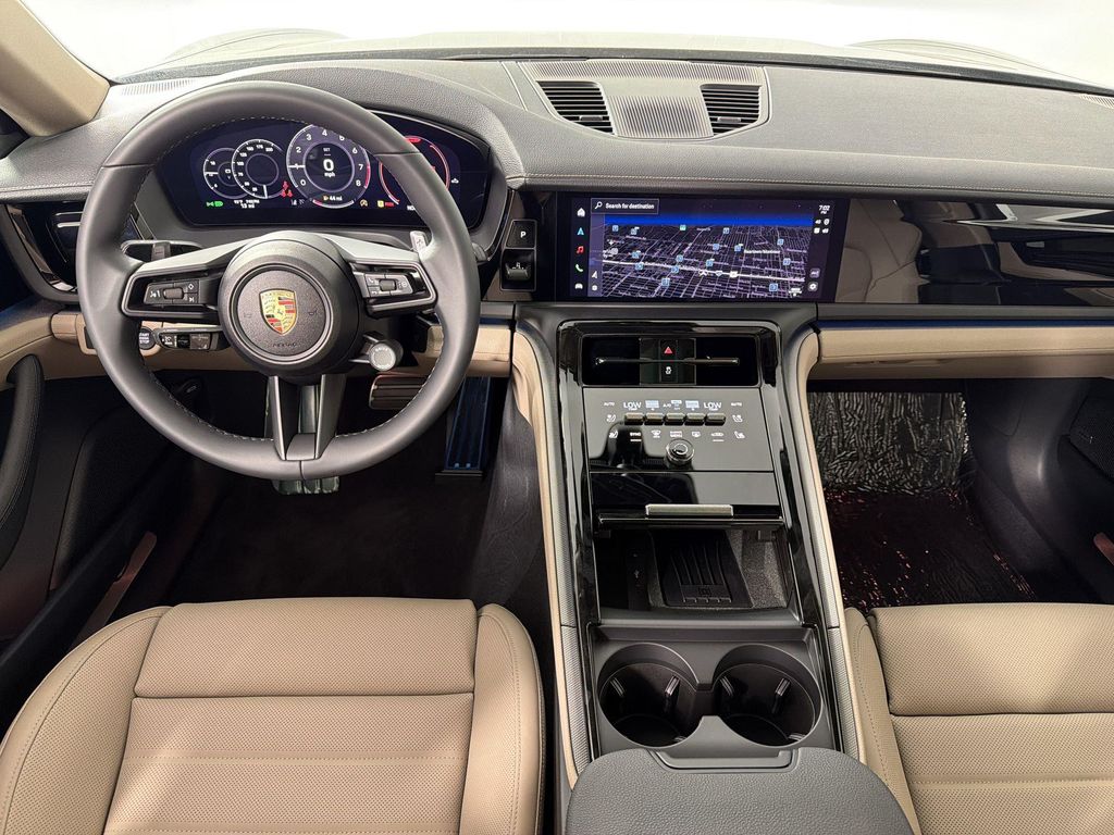 صورة مصغرة 29 لـ 2026 Porsche PANAMERA 4