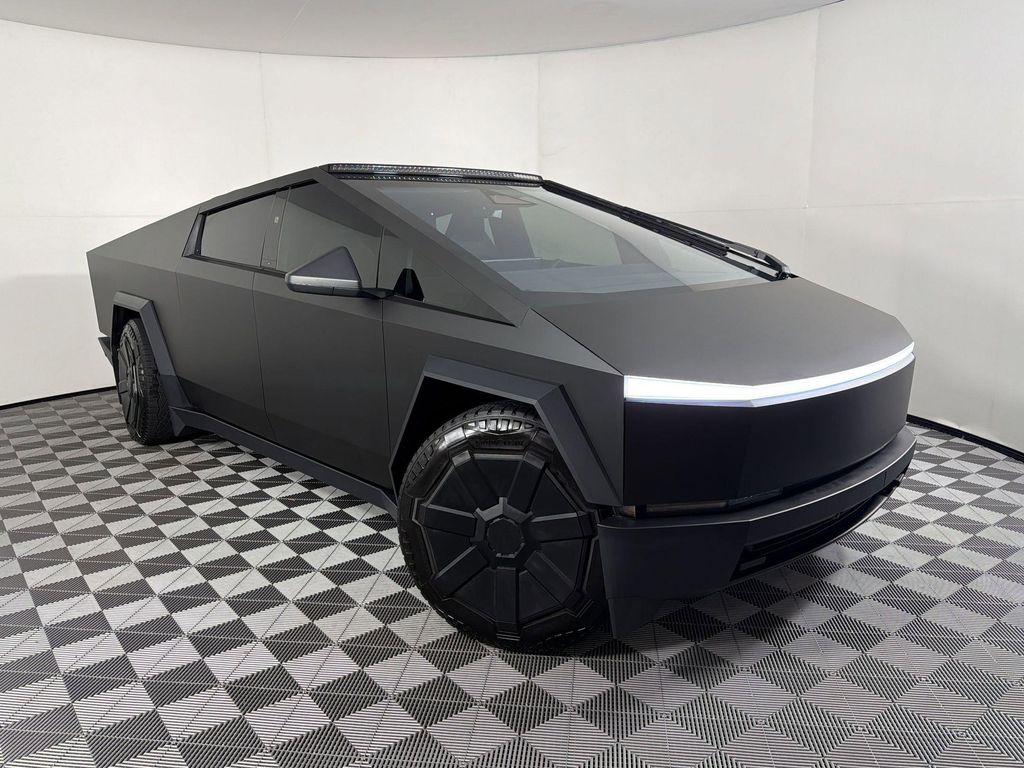 TESLA CYBERTRUCK CYBERBEAST - 8