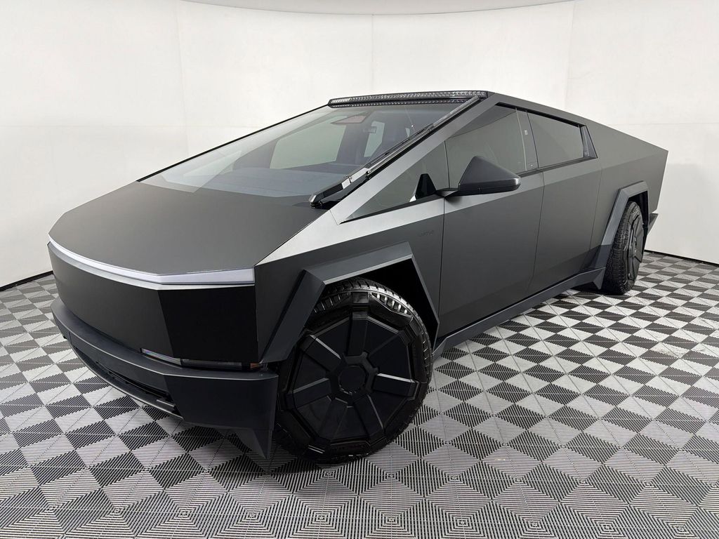 TESLA CYBERTRUCK CYBERBEAST - 1