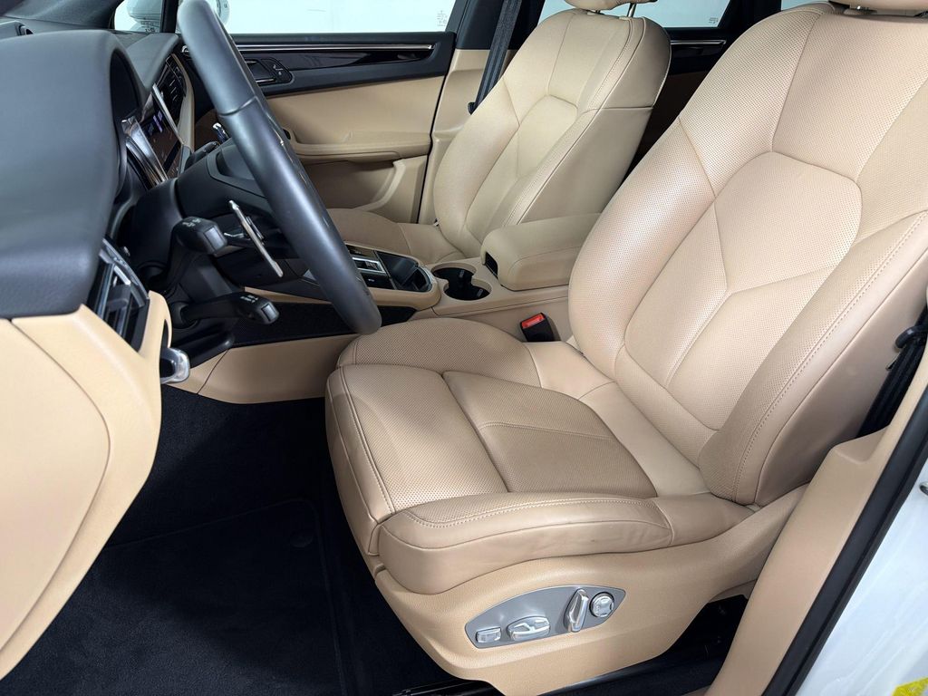 2026 Porsche MACAN 照片 5