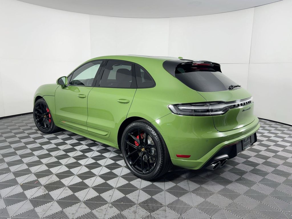 2026 Porsche MACAN MACAN GTS — миниатюра 3