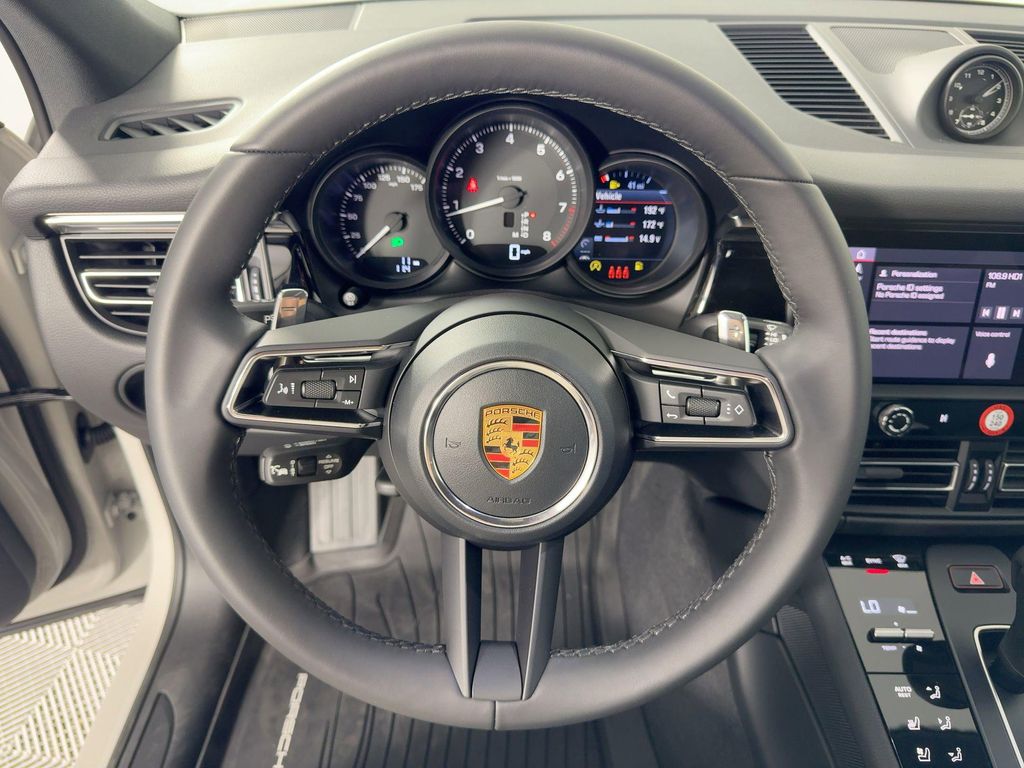 صورة مصغرة 17 لـ 2026 Porsche MACAN