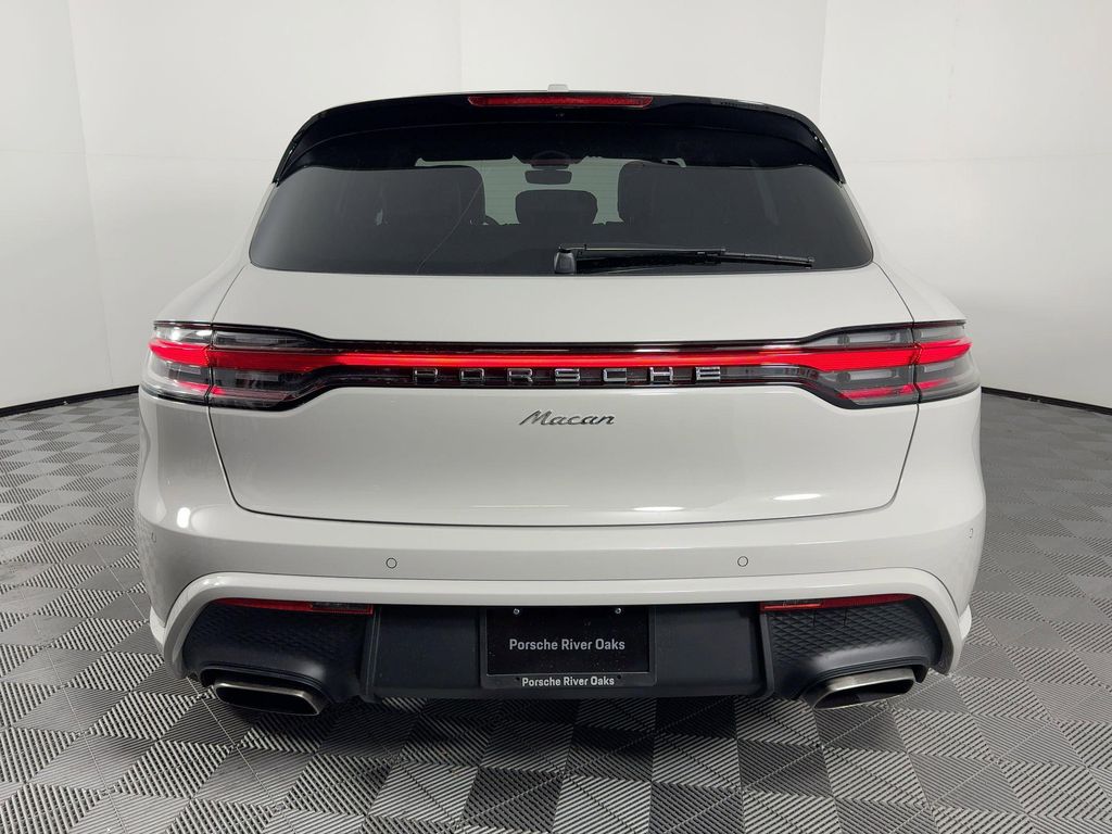 2026 Porsche MACAN — фото 10