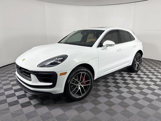 New 2026 Porsche Macan Macan