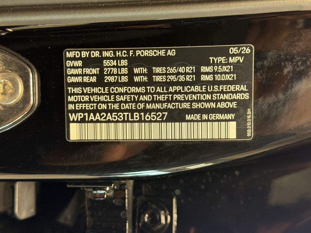 2026 Porsche MACAN — миниатюра 26