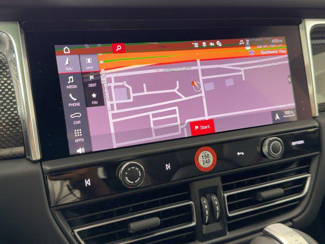 2026 Porsche MACAN MACAN GTS — миниатюра 24